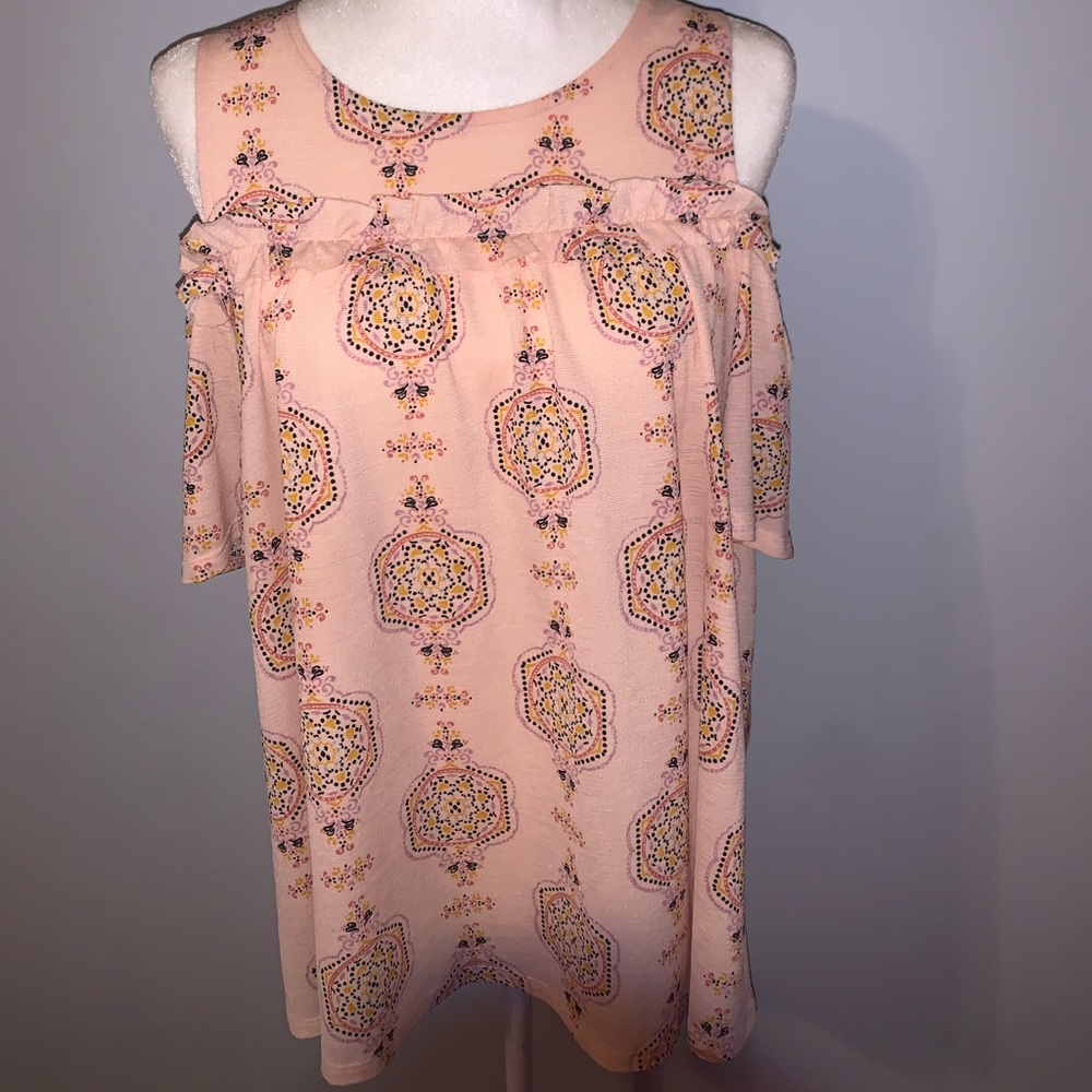 LC Lauren Conrad Pink Peach Cold Shoulder Top Large
